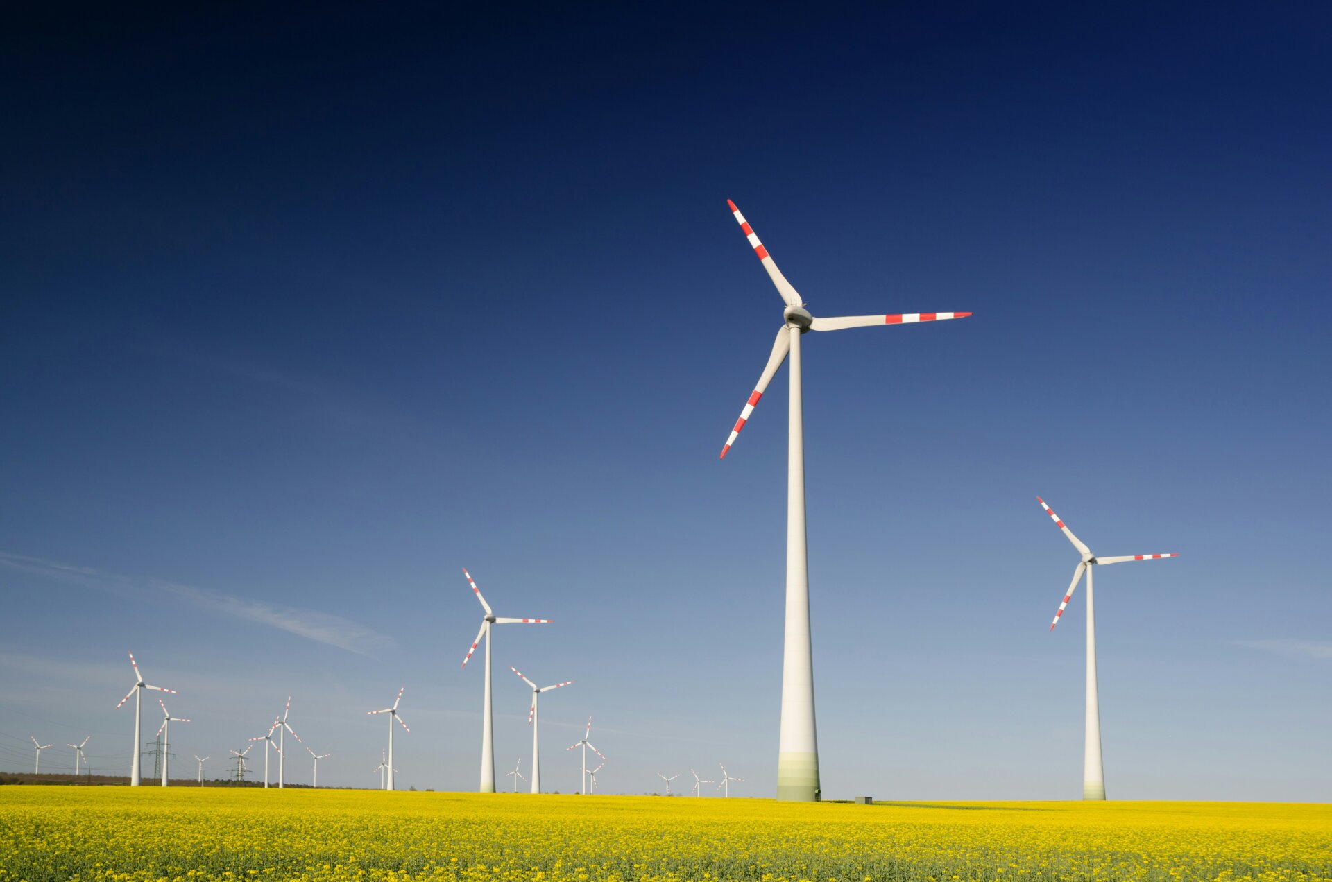 Transitioning Towards a Renewable Dominated Energy System in Great Britain